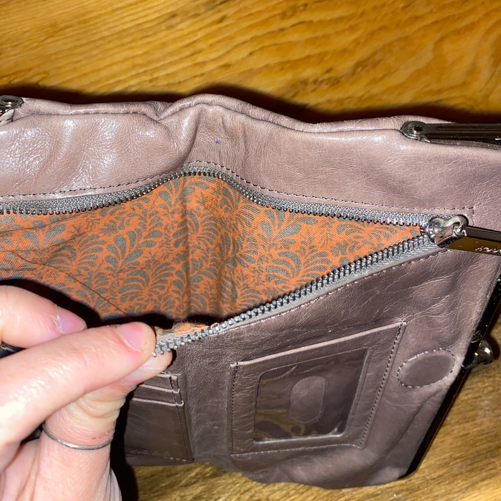 Hobo Wallet/Clutch - Picture 3 of 7